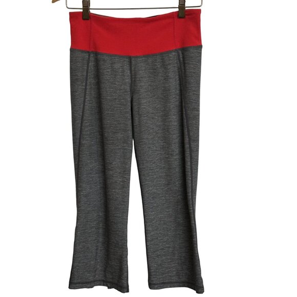 lululemon athletica Pants - Lululemon Athletica - Size 6 - Gray and Red Capri Loose Fit Pants